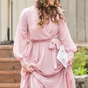 Pink Windsor dress used for bridesmaid
